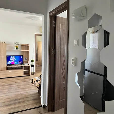 Apartment Mira